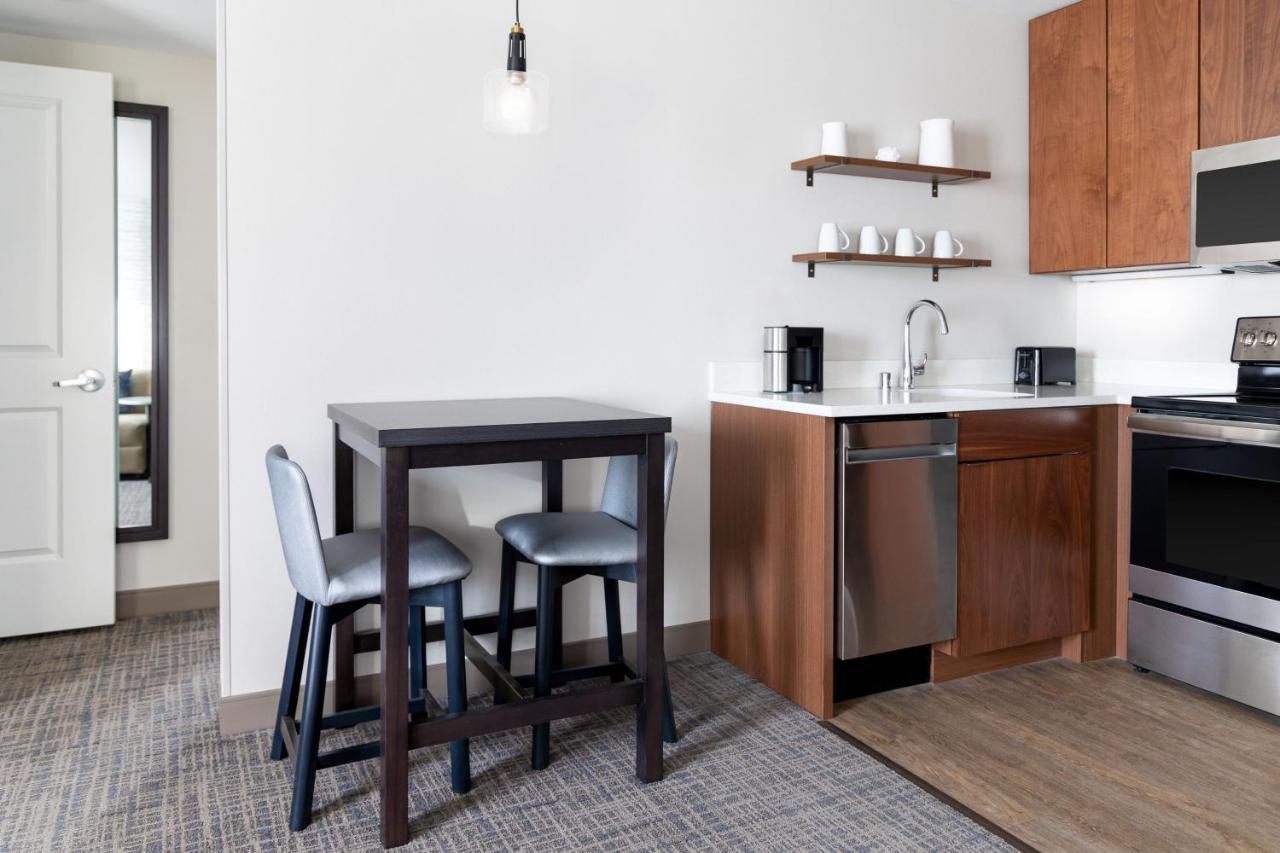 Residence Inn By Marriott Fairfield Napa Bagian luar foto