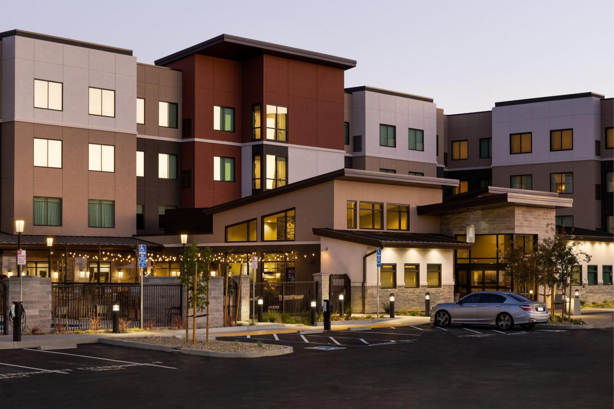 Residence Inn By Marriott Fairfield Napa Bagian luar foto